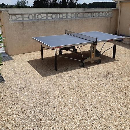 Petite Maison De Campagne Gardoise Theziers Bagian luar foto