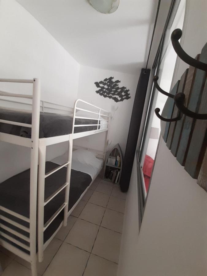 Petite Maison De Campagne Gardoise Theziers Bagian luar foto